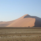 ナミビア 不思議な砂丘・砂漠に点在する古代文明・ロマンチックな星空を楽しむ旅 11日間 